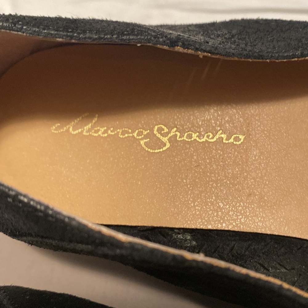Size 9m Woman’s Loafer Shoes - Picture 2 of 9
